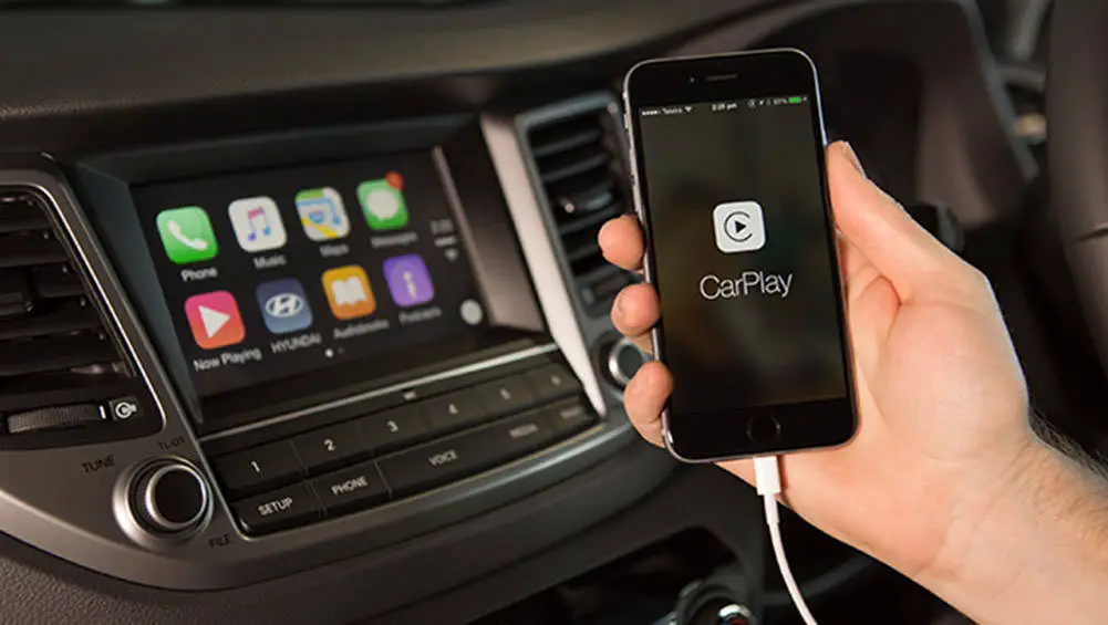 Can I Use Apple CarPlay and Android Auto at the Same Time